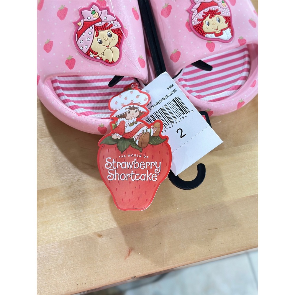 Strawberry Shortcake Slides Kids Size 2 Pink NWT Retro Character Shoes - Picture 4 of 4